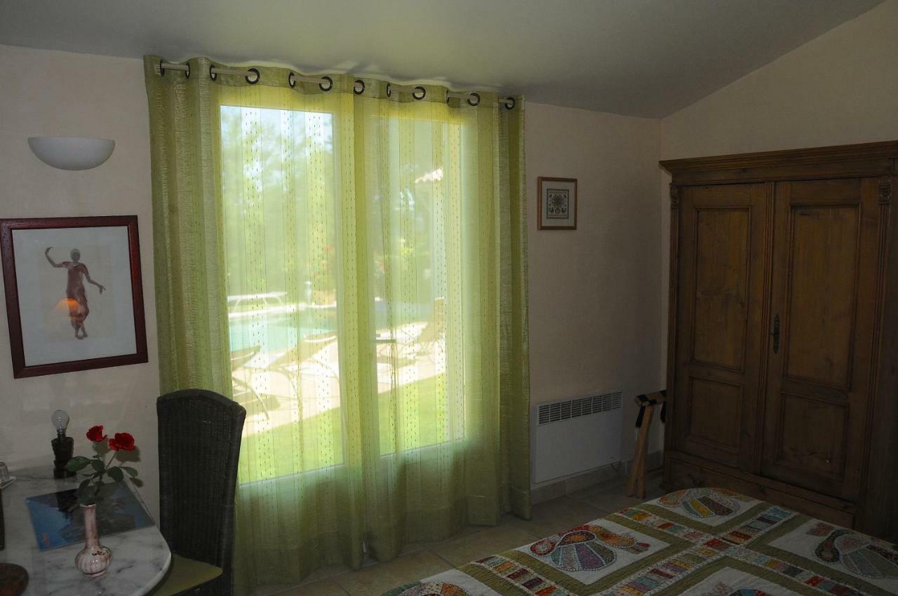 Un Lit En Provence Villa Eguilles Exterior photo